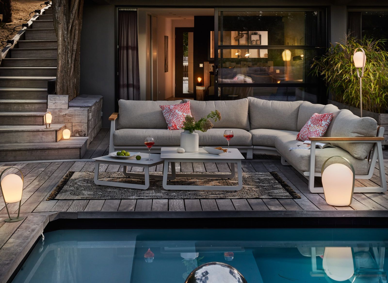 SET-DIVANO-GIARDINO-ANGOLARE-BRA-2 - SINED | Docce in piscina | Lettini da giardino | Caminetti elettrici! Infrarossi