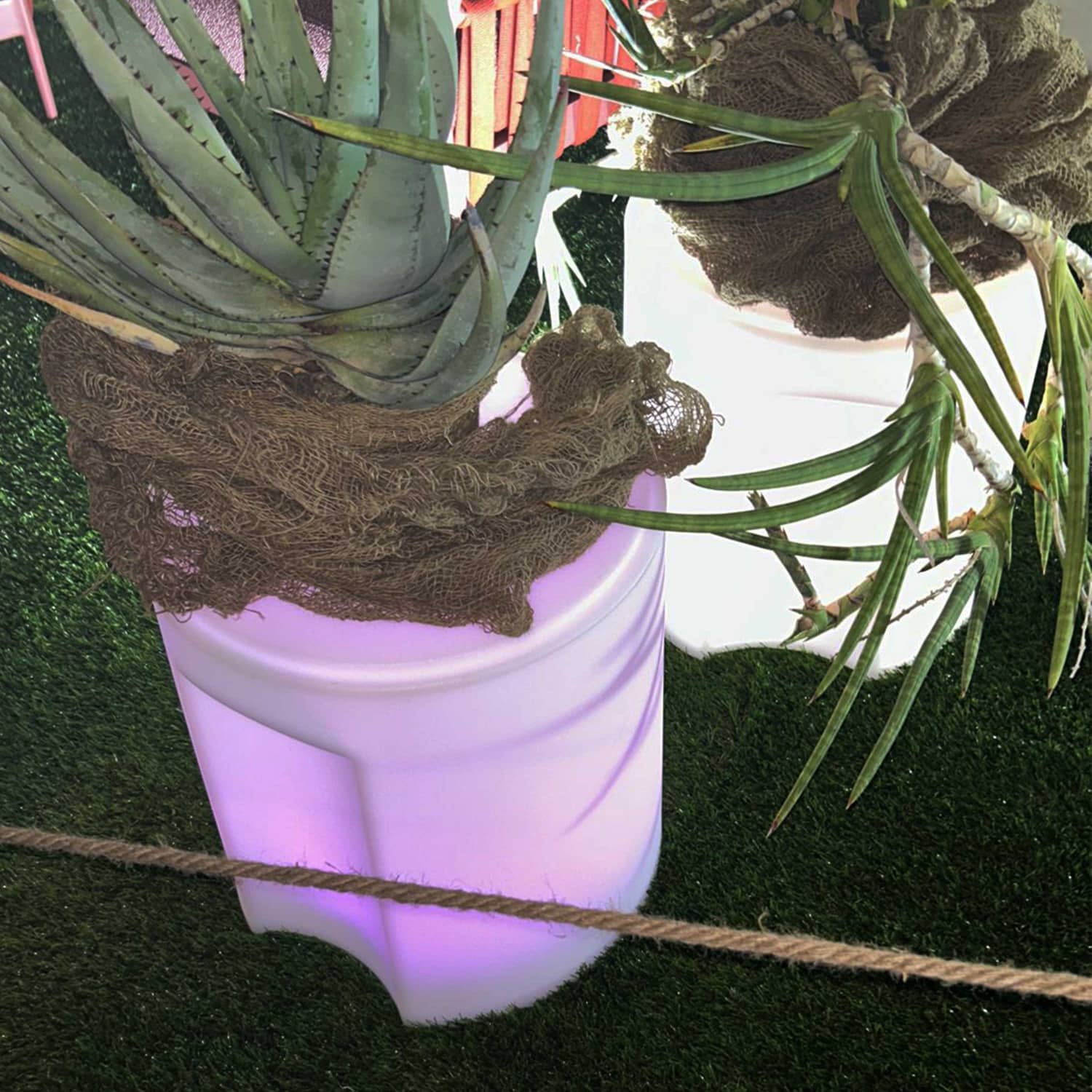 SGABELLO-LUMINOSO-KAMIS-2 - SINED | Docce in piscina | Lettini da giardino | Caminetti elettrici! Infrarossi