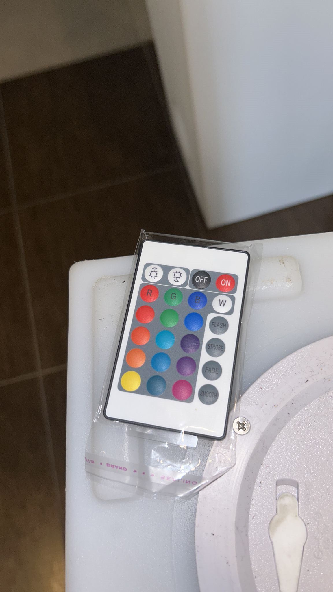 VASO-QUADRATO-SOLAR-86-5 - SINED | Docce in piscina | Lettini da giardino | Caminetti elettrici! Infrarossi